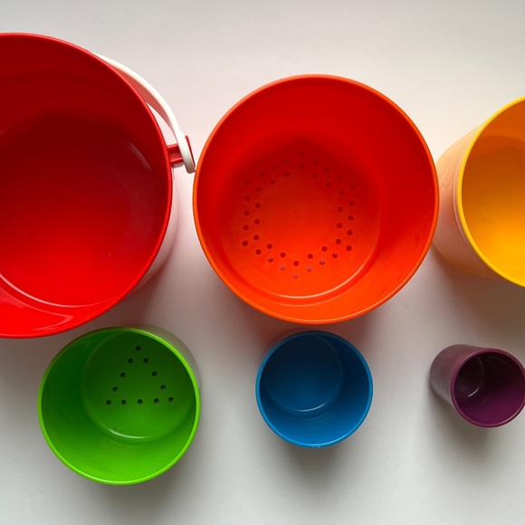 Vintage Tuppertoys Tote ‘Ems Pails - Picture 3 of 3